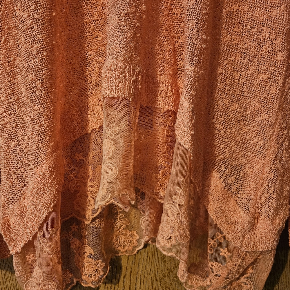Very pretty blouse - Picture 3 of 6